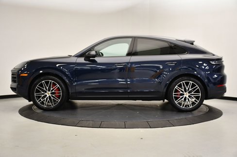 Certified 2024 Porsche Cayenne S image 2