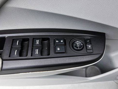 Used 2016 Acura RDX AWD w/ Technology Package image 14