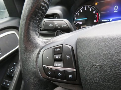 Used 2020 Ford Explorer XLT w/ Comfort Package image 20