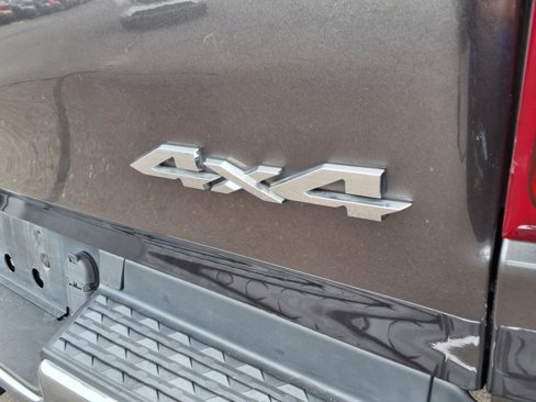 Used 2020 RAM 1500 Laramie image 19