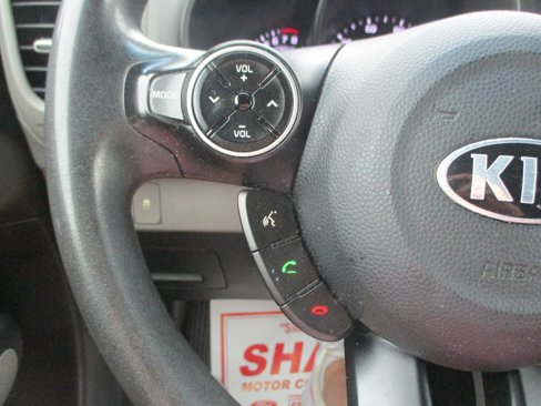 Used 2019 Kia Soul + image 9