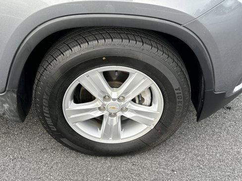Certified 2019 Chevrolet Trax LT w/ LT Convenience Package image 12