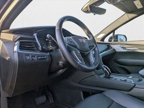 Used 2021 Cadillac XT5 Premium Luxury image 10