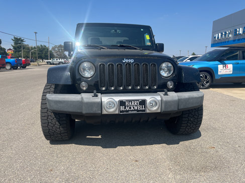 Used 2015 Jeep Wrangler Sahara w/ Connectivity Group image 3