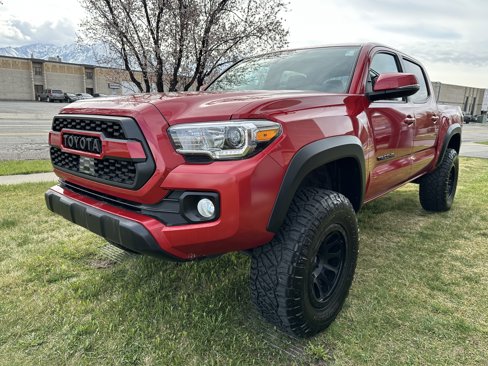 Used 2022 Toyota Tacoma SR5 image 11