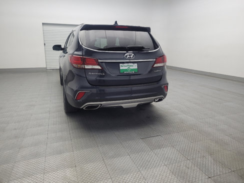 Used 2017 Hyundai Santa Fe Limited image 6