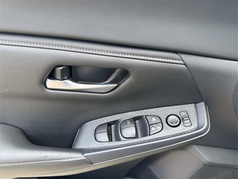 New 2025 Nissan Sentra SV image 11
