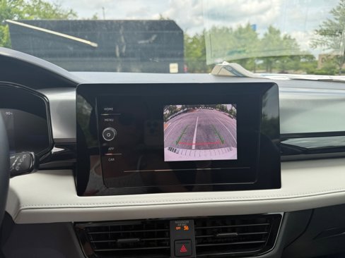New 2025 Volkswagen Taos S image 19