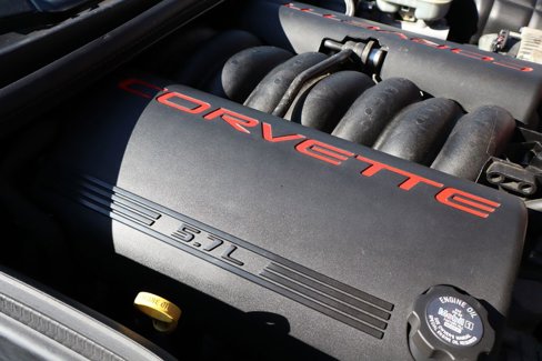 Used 2000 Chevrolet Corvette Convertible image 36