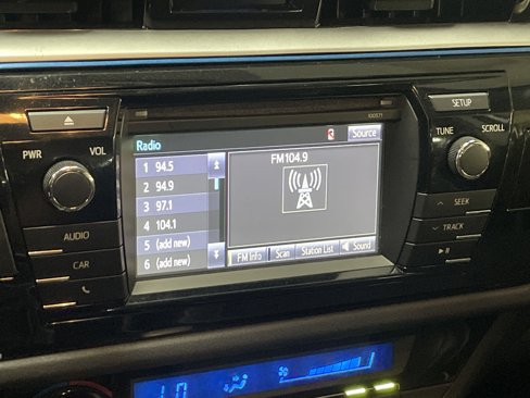 Used 2016 Toyota Corolla S image 23