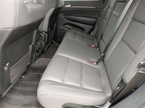 Used 2018 Jeep Grand Cherokee Laredo image 26