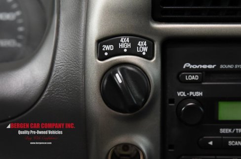 Used 2006 Ford Ranger FX4 image 21