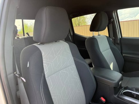 Used 2023 Toyota Tacoma TRD Sport image 29