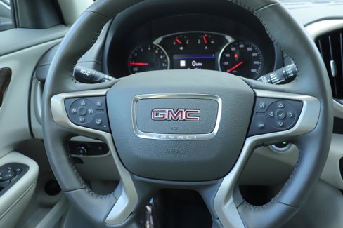 Used 2019 GMC Terrain Denali w/ Advanced Safety Package image 32