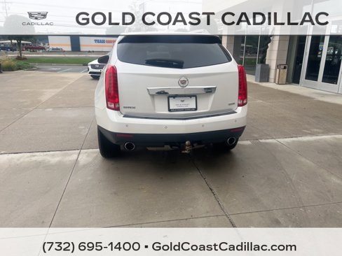 Used 2012 Cadillac SRX Luxury image 3