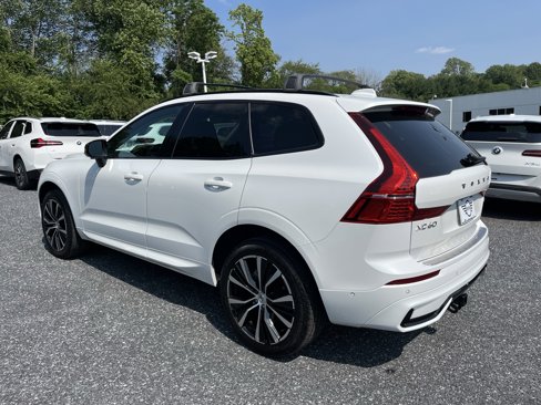 Used 2023 Volvo XC60 B5 Plus w/ Climate Package image 6