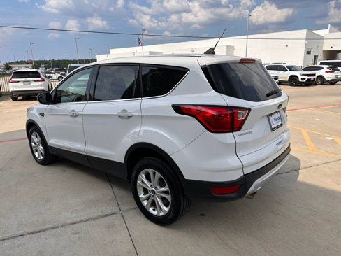 Used 2019 Ford Escape SE image 6