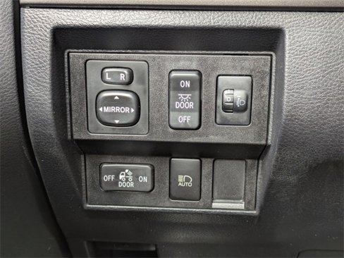 Used 2018 Toyota Tundra SR5 image 22