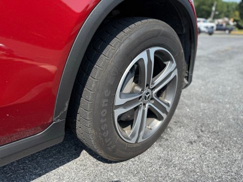 Used 2019 Mercedes-Benz GLC 300 4MATIC image 9