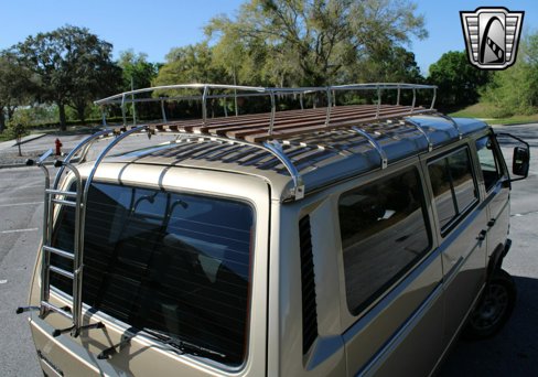 Used 1987 Volkswagen Vanagon image 11