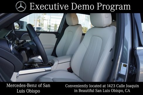 Used 2025 Mercedes-Benz GLB 250 image 25