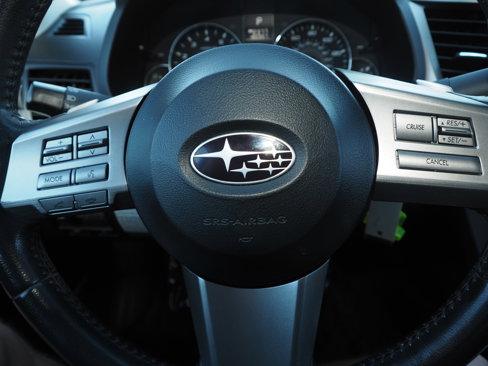 Used 2011 Subaru Legacy 2.5i Premium image 22