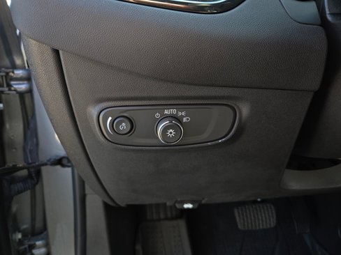 Used 2024 Chevrolet Equinox RS image 12