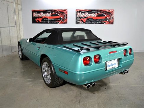 Used 1991 Chevrolet Corvette Convertible image 6