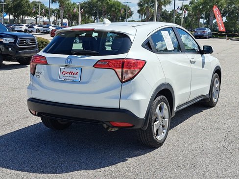 Used 2016 Honda HR-V LX image 3