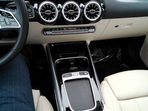 Certified 2024 Mercedes-Benz GLA 250 image 35
