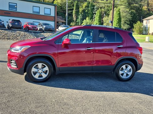 Used 2018 Chevrolet Trax LT w/ LT Convenience Package image 12