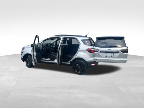 Used 2021 Ford EcoSport SES w/ Interior Protection Package image 9