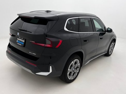 Certified 2025 BMW X1 xDrive28i w/ Convenience Package image 7