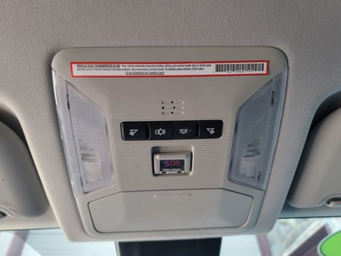 Used 2019 Toyota RAV4 LE image 26