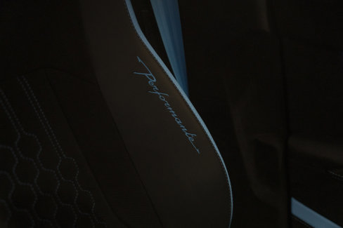Used 2024 Lamborghini Urus Performante image 40