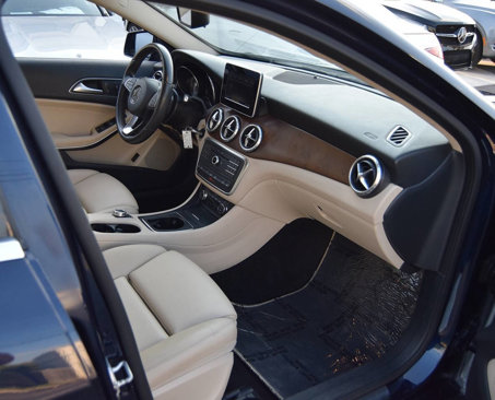 Used 2017 Mercedes-Benz GLA 250 4MATIC w/ Premium Package image 22