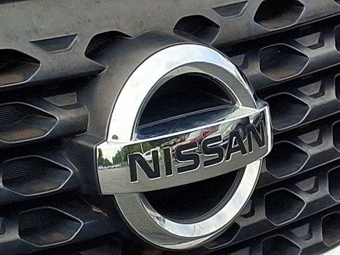 Used 2019 Nissan Kicks S image 28