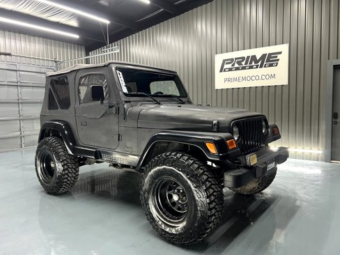 Used 1998 Jeep Wrangler Sport image 2