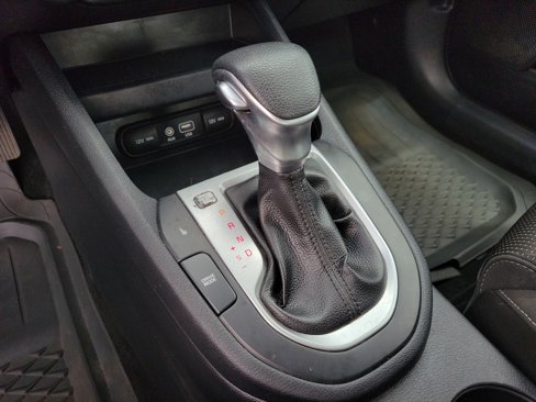 Used 2019 Kia Forte LXS image 11
