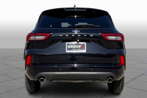 Used 2023 Ford Escape ST-Line w/ Tech Pack #1 image 4