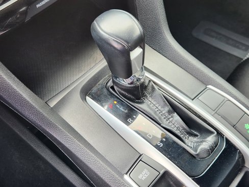 Used 2019 Honda Civic Sport image 12