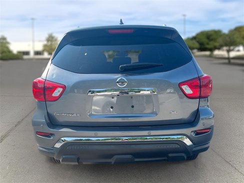 Certified 2020 Nissan Pathfinder SL image 4