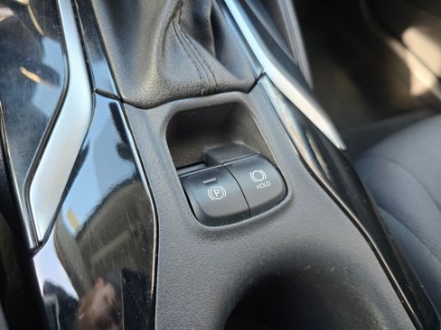 Used 2021 Toyota Corolla LE image 25