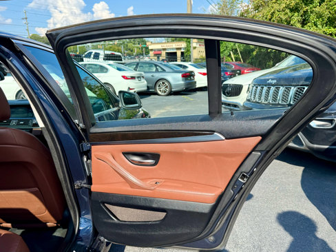 Used 2012 BMW 528i xDrive Sedan image 25