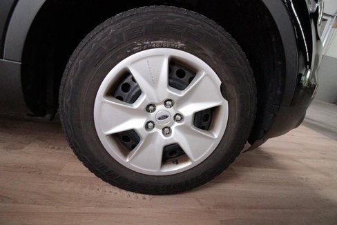 Used 2013 Ford Explorer FWD w/ Class III Trailer Tow Pkg image 63