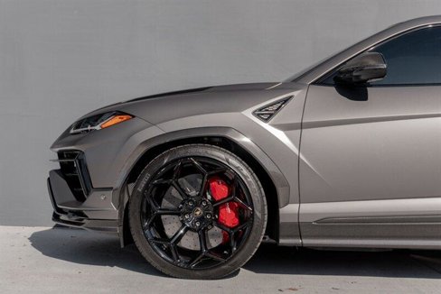 Used 2023 Lamborghini Urus Performante image 17