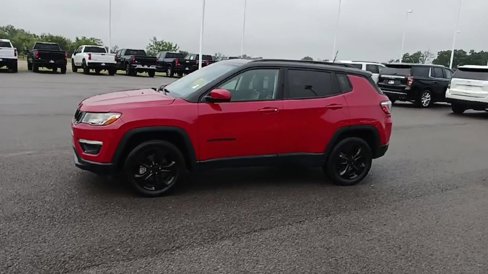 Used 2018 Jeep Compass Latitude w/ Popular Equipment Group image 4