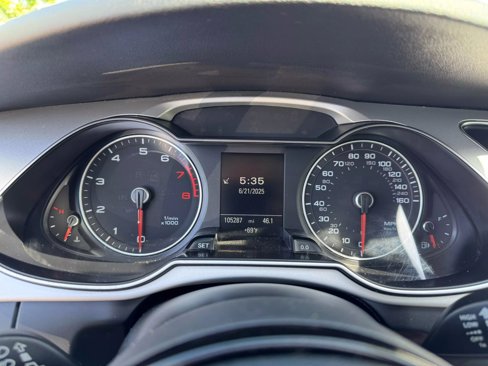 Used 2016 Audi A4 2.0T Premium image 11