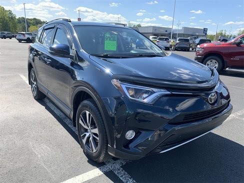 Used 2017 Toyota RAV4 XLE image 2