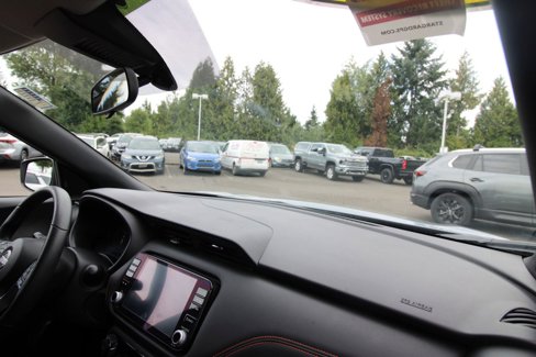 Used 2023 Nissan Kicks SR image 20